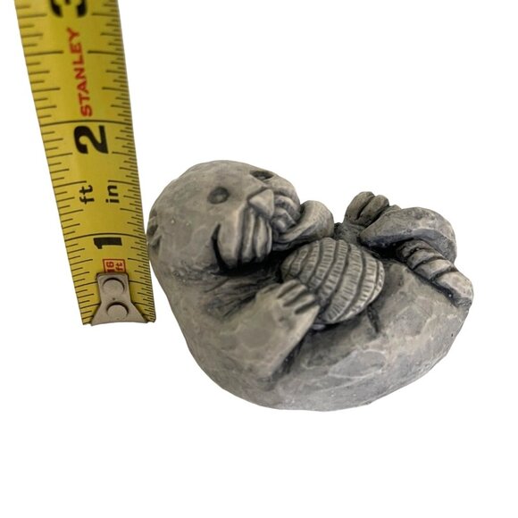 Sea Otter Alaska Glacial Ice Age Sculpture Floating Ocean Sea Shell Handcrafted - Picture 8 of 9